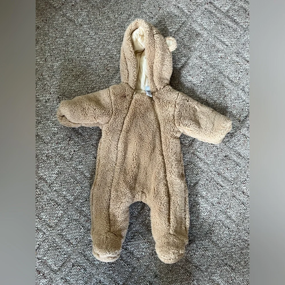 Cozy Bear Costume / outfit